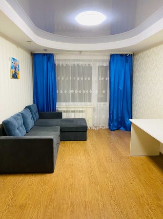 2 кімнатна комунальна квартира вул. Р.Ратушного, м. Олімпійська - фото 1