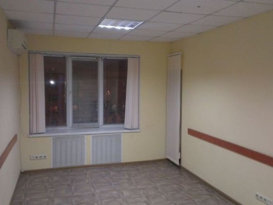 Продам 3-х.комтн.квартиру в центре (р-н Цирка),от собственника Київ