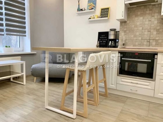 Продам 1 кім квартиру Дашавська 25 ЖК Дубовий Гай, КПІ Шулявка 52 кв.м Киев