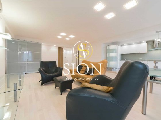 Продаж 3к квартири, Назарівська 7б, БЕЗ КОМІСІЇ, центр Киев