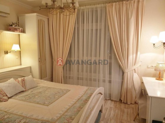 2-х кімнатна 85м з ремонтом ЖК Олександрівський Севастопольська Киев