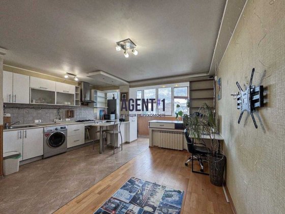 Квартира 1-кімн., 30 кв.м., пров. Машинобудівна, 27, метро Шулявська