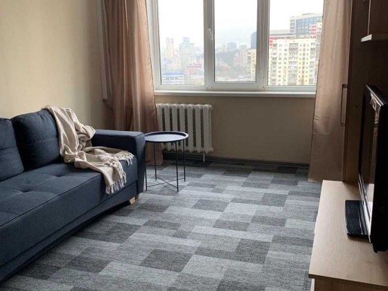 1 кімнатна квартира, вул. Стадіонна, будинок 14, Солом'янка