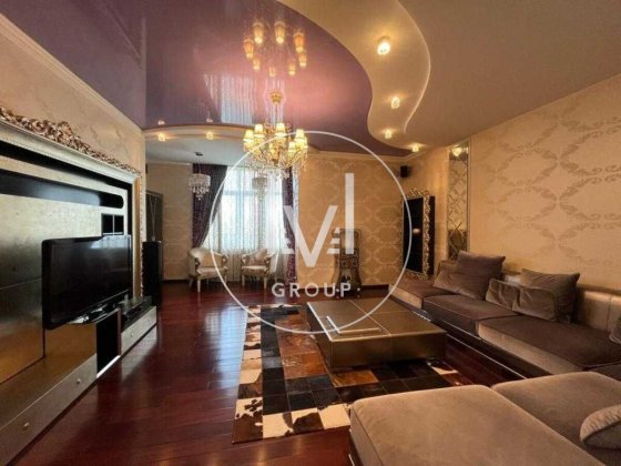 Продаж трикімнатна Солом'янська 15а з видом на парк, 133м2 Київ