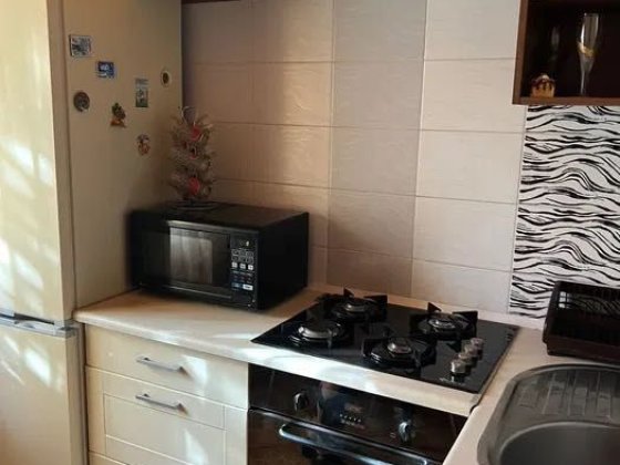 Продам, Академіка Шалімова 5а 1к квартира з ремонтом Київ