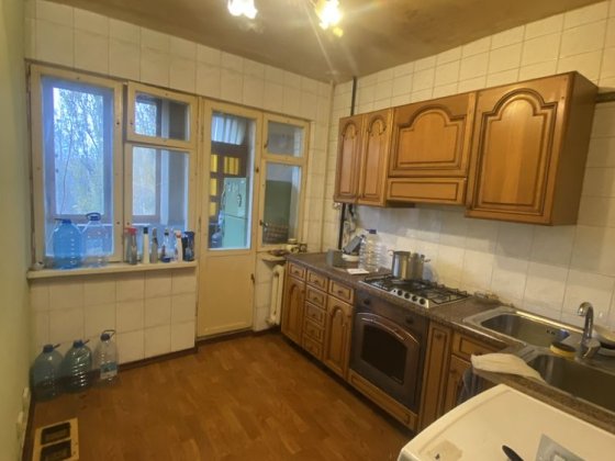 Продам 3к Преображенская 14 (Клименка) Київ