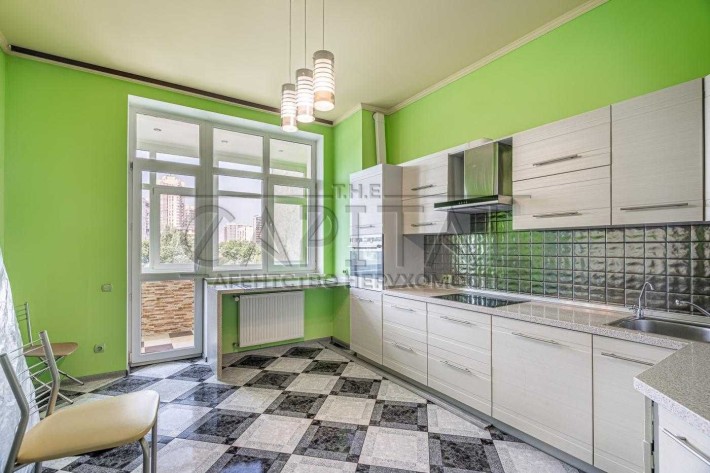 Продажа квартиры, ЖК Времена Года, ул. Кудряшова, Соломенский р-н. - фото 1