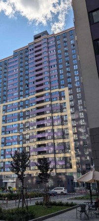 Продам двокімнатну квартиру в ЖК Окленд в місті Києві - фото 1