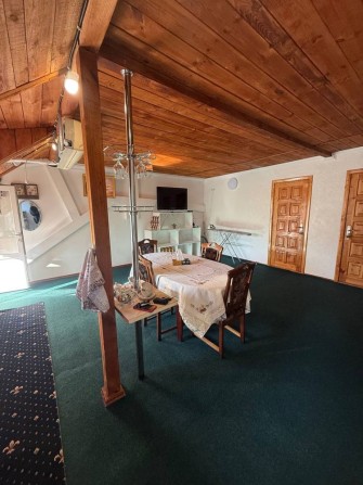 Сдам 3-х комн. Квартиру в центре города - фото 1