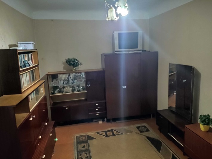 Здається однокімнатна квартира в районі лікарні - фото 1