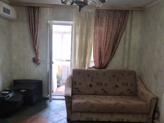 Сдам  1 к квартиру, левый берег.