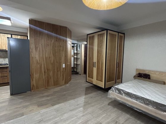 Сдам 1комн. Квартиру-студию возле Руди, правый берег