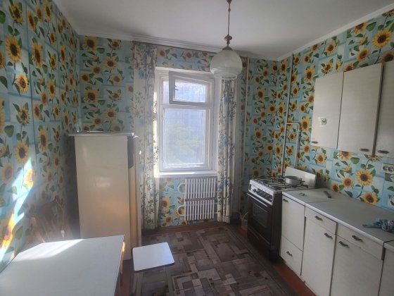 Сдам  2 к квартиру, левый берег.