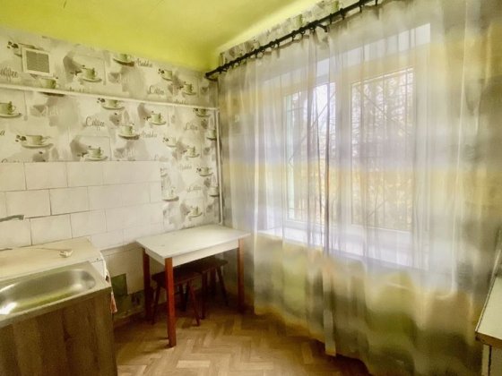 Здам 2к квартиру Кам‘янське вул М.Грушевського 28 Каменское