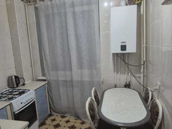 Сдам  2 к квартиру, с А.О, р-н Центра.