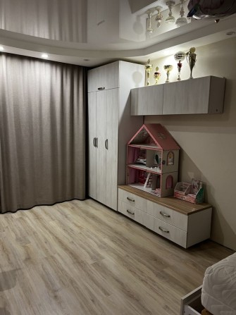 Сдам 1 ком квартиру 11 мкр левый берег - фото 1