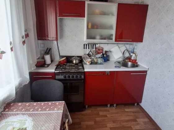 Сдам 2х комнатную квартиру левый берег 11й район