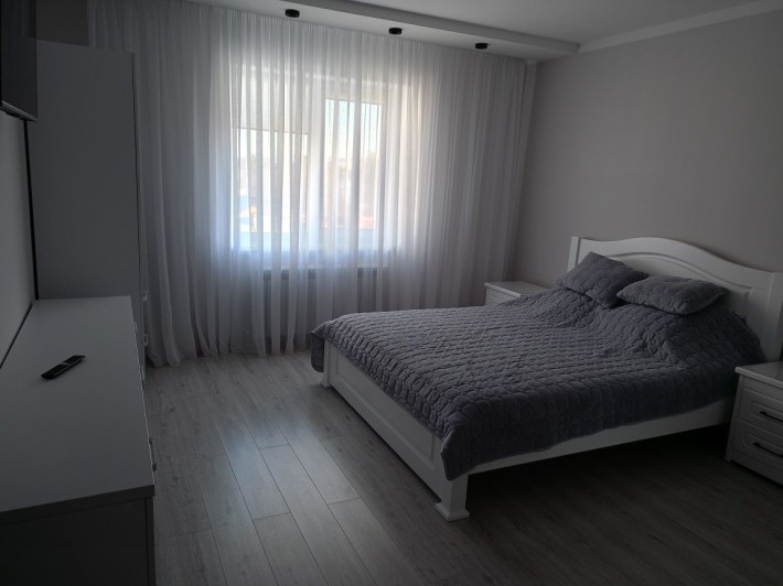 Здам однокімнатну квартиру в центрі міста - фото 1