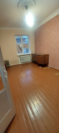 Сдається бюджетна 2 кімнатна  квартира в центрі - фото 1