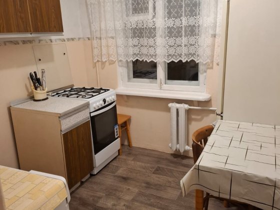 Сдам 1 комнатную квартиру на длительный срок+ коммунальные Черноморск