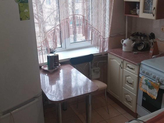 Оренда 1к.квартири, Черьомушки, район кінотеатру "Юність" Каменец-Подольский