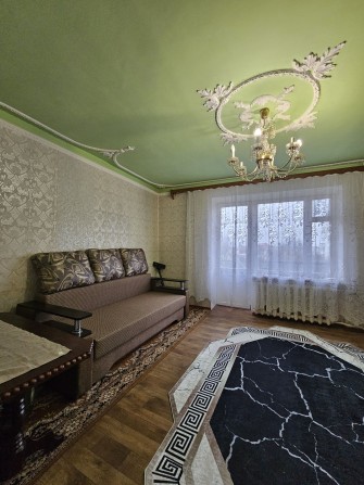 Здам 2 кімнатну квартиру на мікрорайоні - фото 1