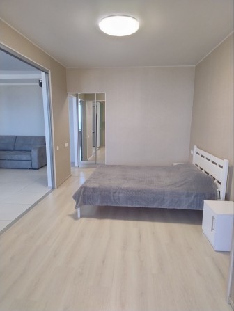 До лета 1 комнатная квартира ЖК "Парус" - фото 1