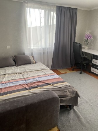 Здам 3 кімнату квартиру на Довжку в приватному будинку - фото 1