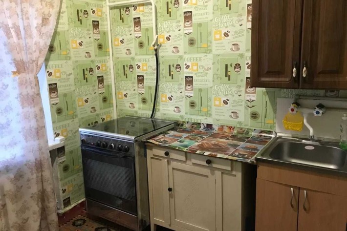 Сдам у довгострокову оренду однокімнатну квартиру у центрі - фото 1