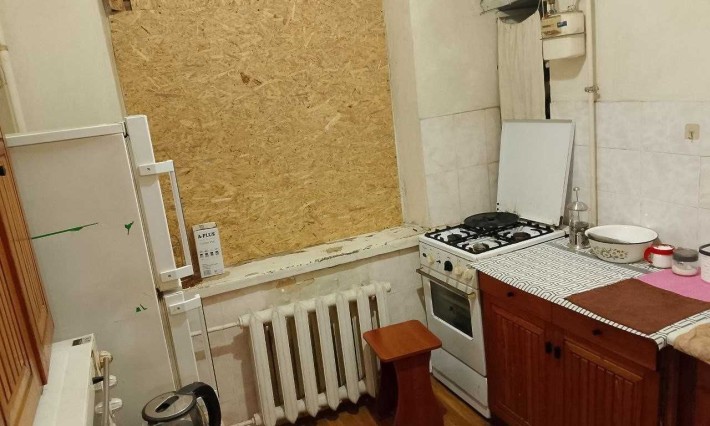 Сдам долгостроково квартиру на першому поверсі - фото 1