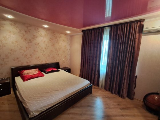 Аренда 3 ком.кв.ул.Бул.Краматорский 10 на Даманском Краматорск