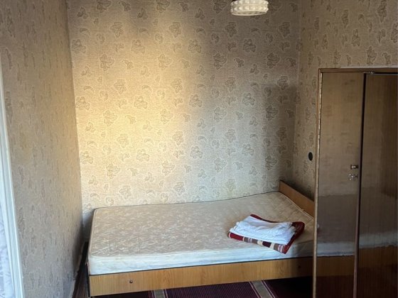 ЦЕНТР 3-кімнатна у Миргороді Миргород