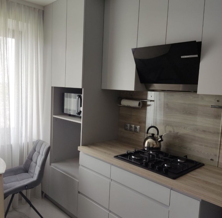 Трикімнатна,Проспект Незалежності. - фото 1