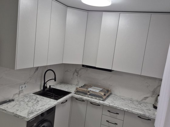 Здається вперше двохкімнатна на набережній.Черемушки. Мукачево