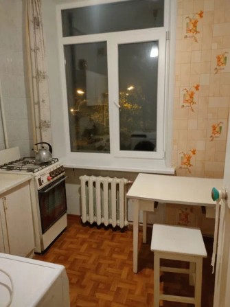 Сдается 2к квартира в центре - фото 1