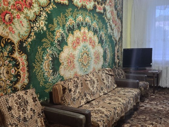 Здається 3х кімнатна квартира Ніжин