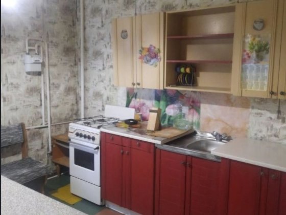 Здам 3х кім.квартиру в р-ні Црл з меблями і технікою. Самар