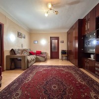 Продаж  3-кім квартири  біля метро “Дорогожичі”, вул. Ольжича 4,  Шевченківський район. Киев