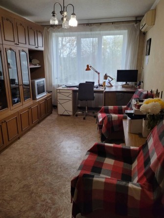 Центр  2 поверх 2 х кімнатну - фото 1