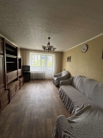 Аренда 2х комнатной квартиры - фото 1