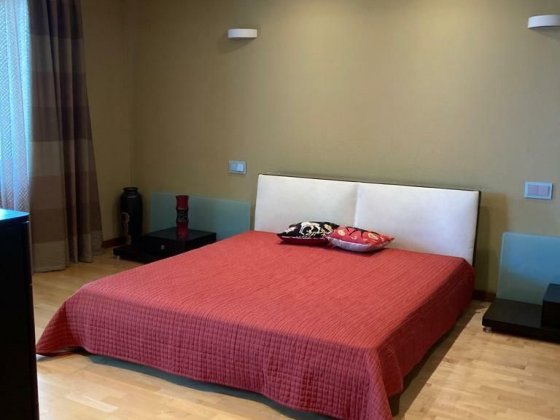 Продаж дворівневої 5-ти кімнатної квартири, Краснова 17, метро Житомирська. Київ