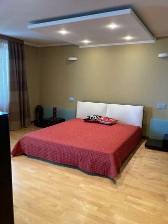 Продаж дворівневої 5-ти кімнатної квартири, Краснова 17, метро Житомирська. - фото 1