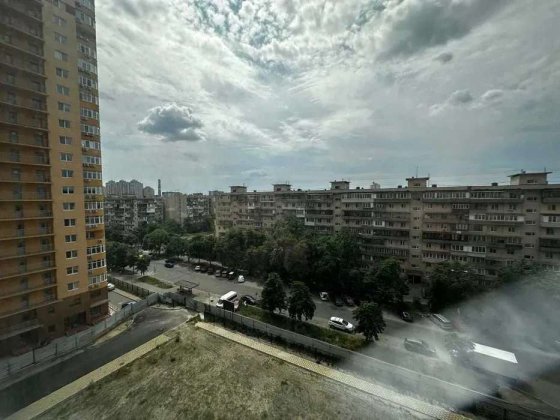 Продаж 2-кімнатої квартири в ЖК "Міністерський" в Оболонському районі. Киев