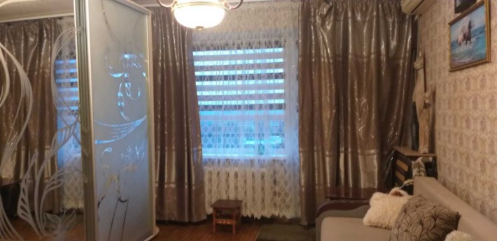 Аренда 1 комнатной квартиры на Артема. - фото 1