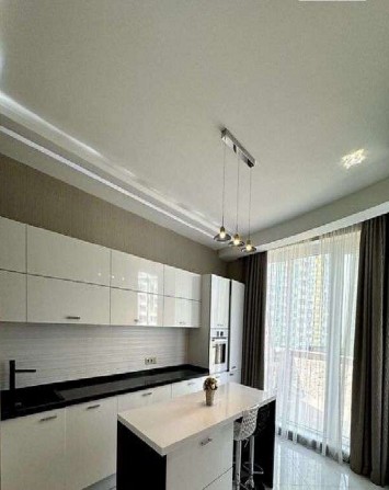 Продаж 3-кімнатної квартири  у ЖК «Паркове Місто» на Оболоні. Вул. Вишгородська 45А/4 - фото 1