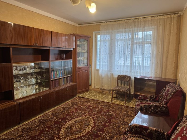 Оренда двух - кімнатноі квартири - фото 1