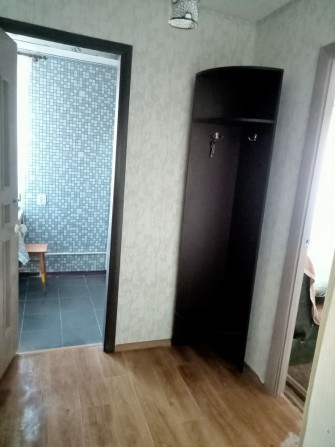 Здається 1 кімнатна квартира довгостракова арендна( вільна) - фото 1