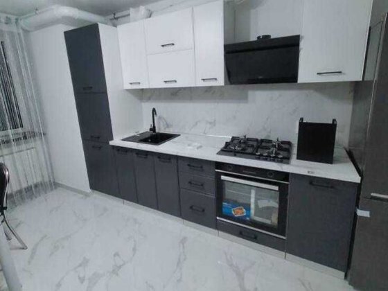 Сучасна 2х кімнатна квартира в новобудові з ремонтом на Озерній. Хмельницький