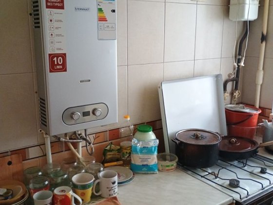 Квартира  Центр длительно с мебелью и т,д. Шостка