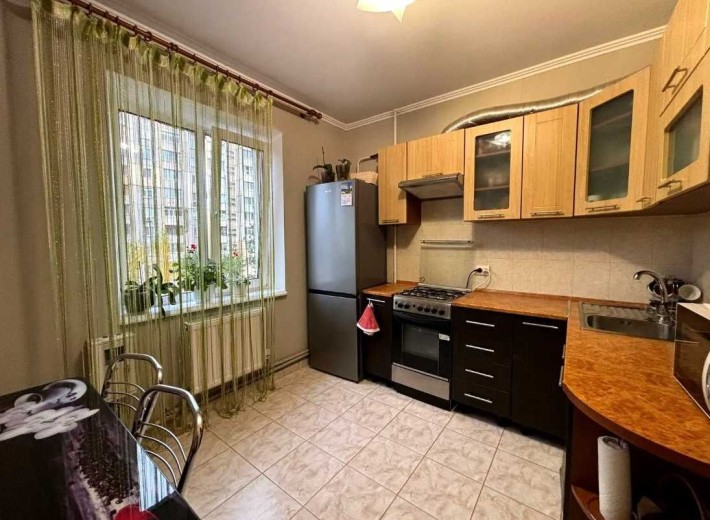 Довгострокова оренда 2к квартири - фото 1